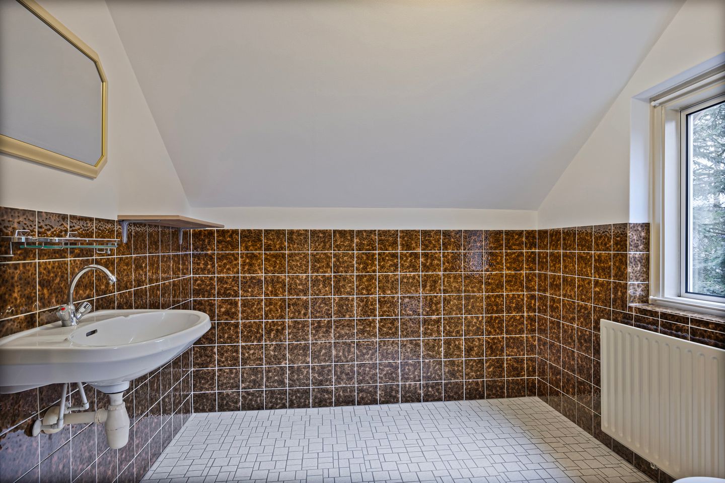 Foto 25 van Van Balverenweg 8