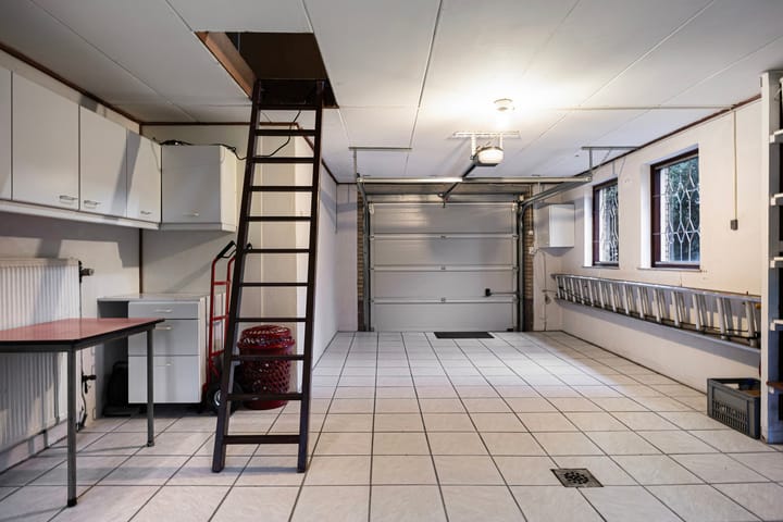 Foto 27 van Van Balverenweg 8