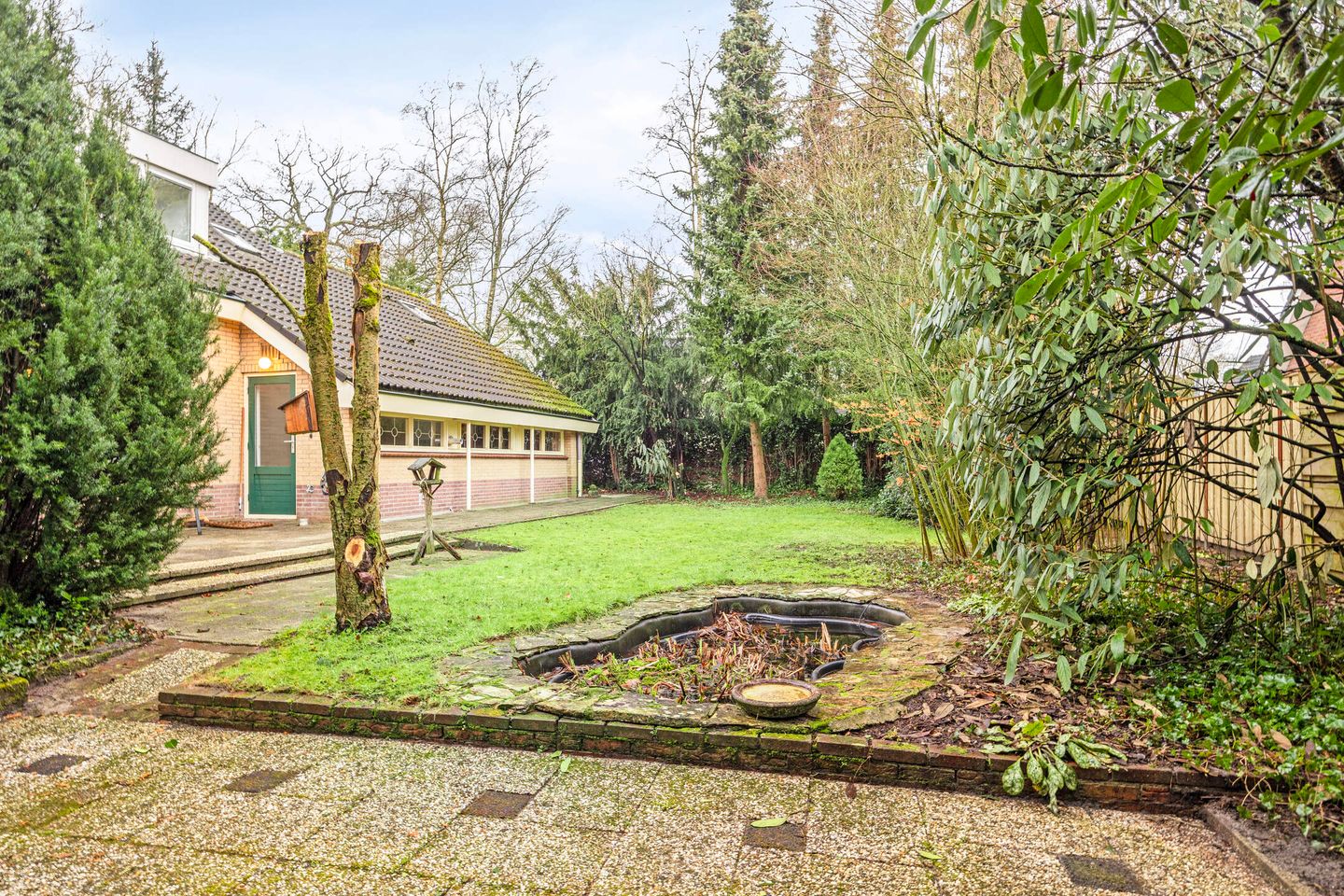 Foto 35 van Van Balverenweg 8