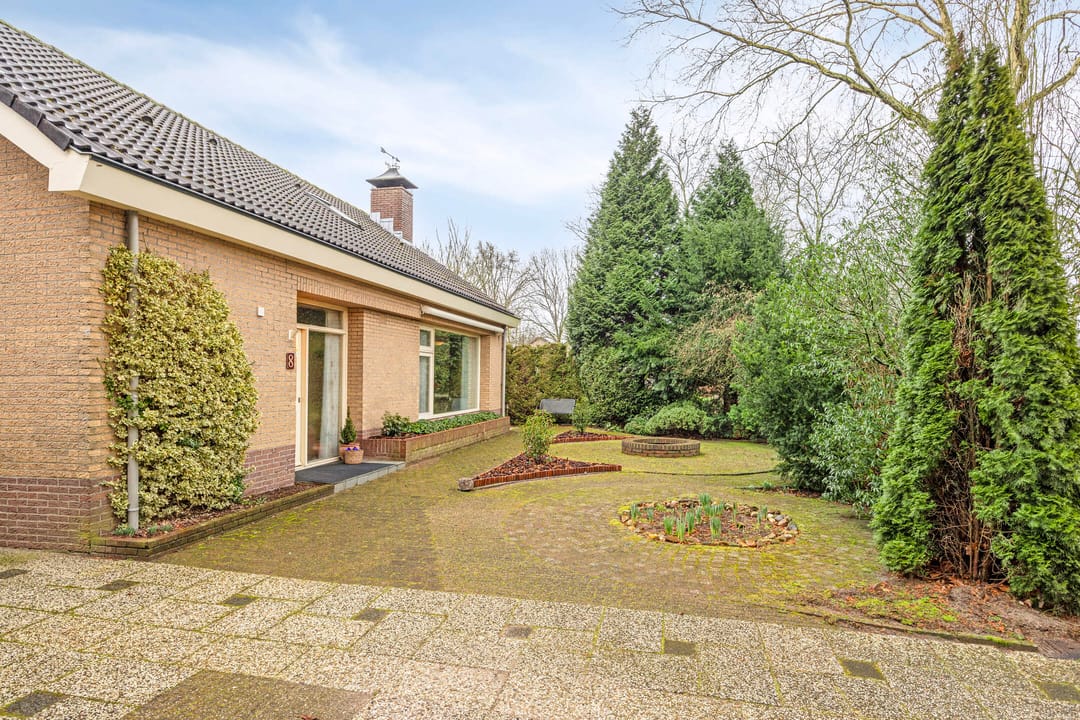 Foto 38 van Van Balverenweg 8