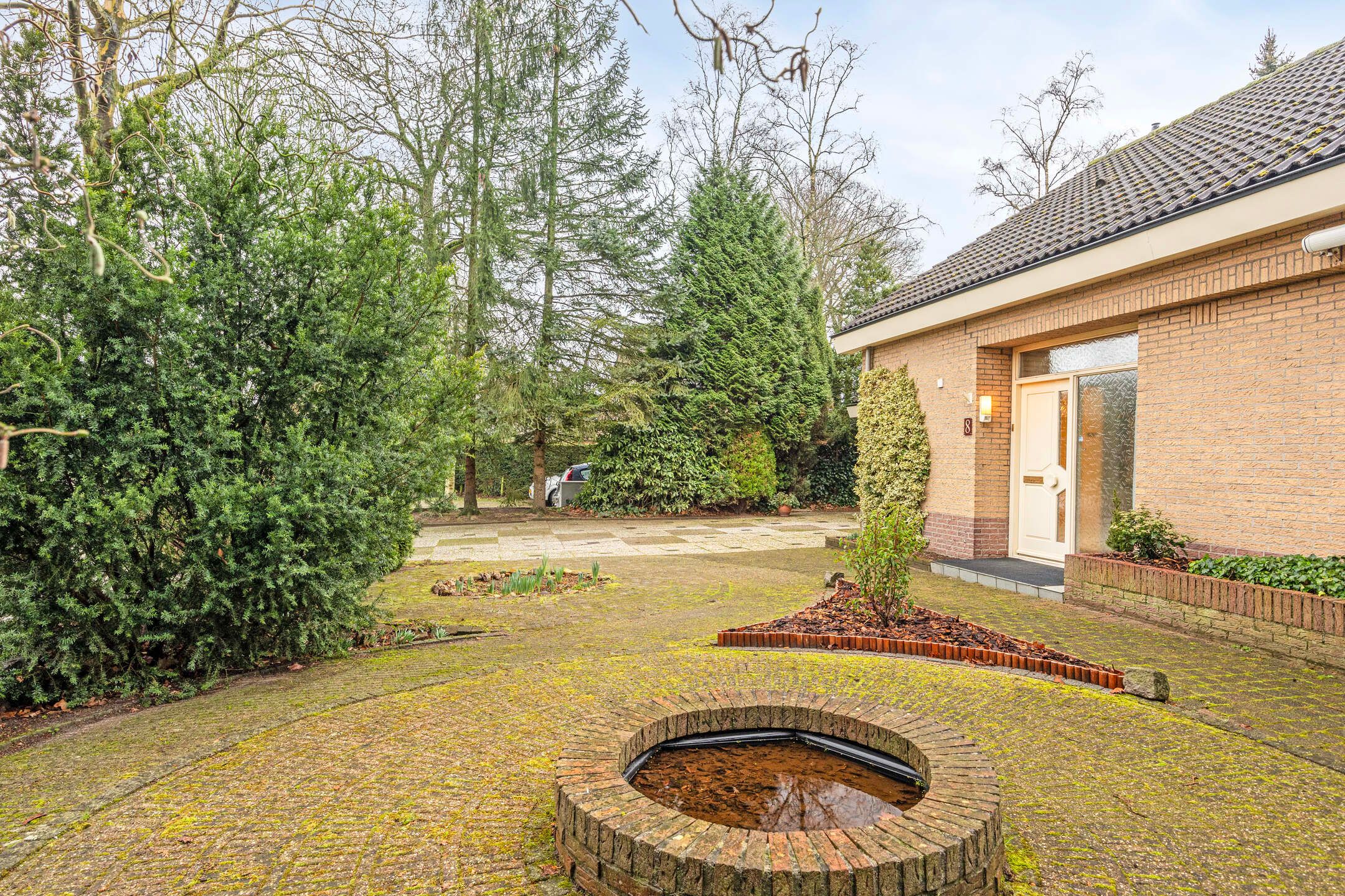 Foto 39 van Van Balverenweg 8