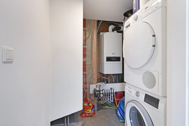 Foto 11 van Zuidstraat 4