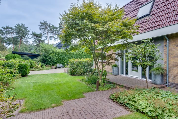 Foto 48 van Looërmark 47