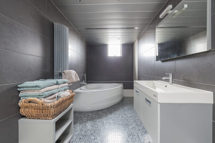 Foto 31 van Kanaalstraat 141-A