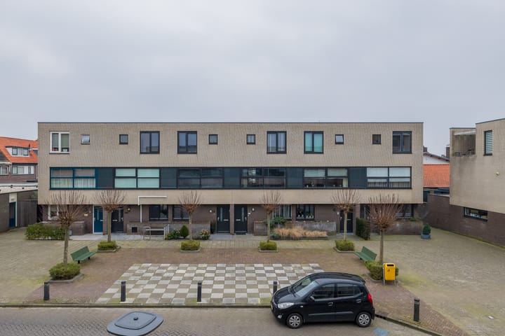 Foto 52 van Kanaalstraat 141-A