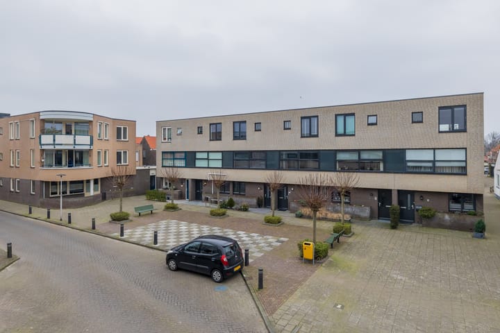 Foto 58 van Kanaalstraat 141-A