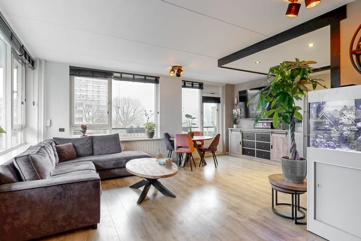 Foto 2 van Tooroplaan 44