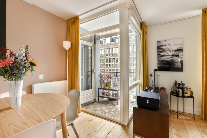 Foto 8 van Czaar Peterstraat 39-B