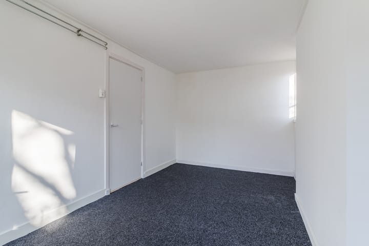 Foto 19 van Russischestraat 70-B01