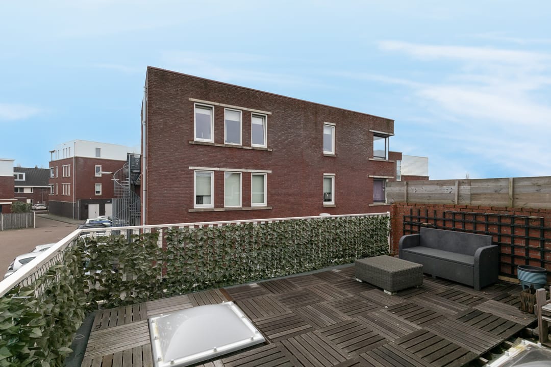 Foto 31 van Julianalaan 13