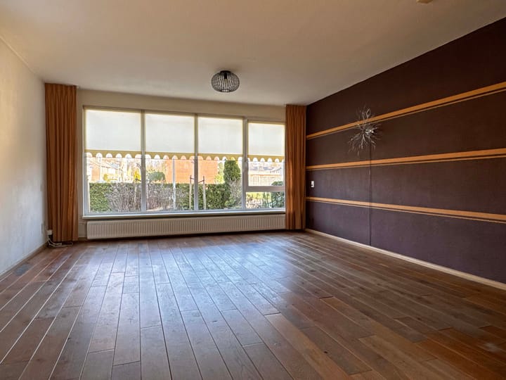 Foto 14 van Elemastraat 9