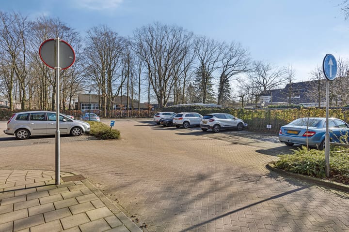 Photo 36 of Wilhelminaplein 49