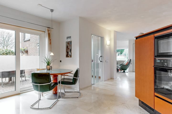 Foto 13 van Oxfordlaan 20