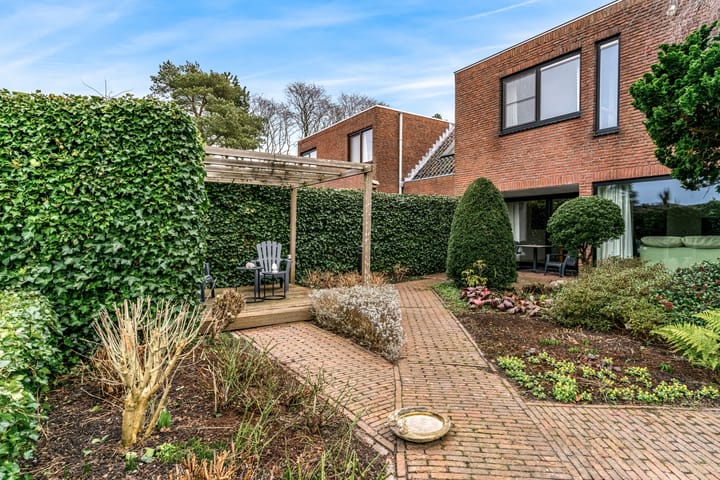 Foto 42 van Oxfordlaan 20