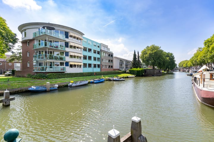 Foto 1 van Rijnlaan 105