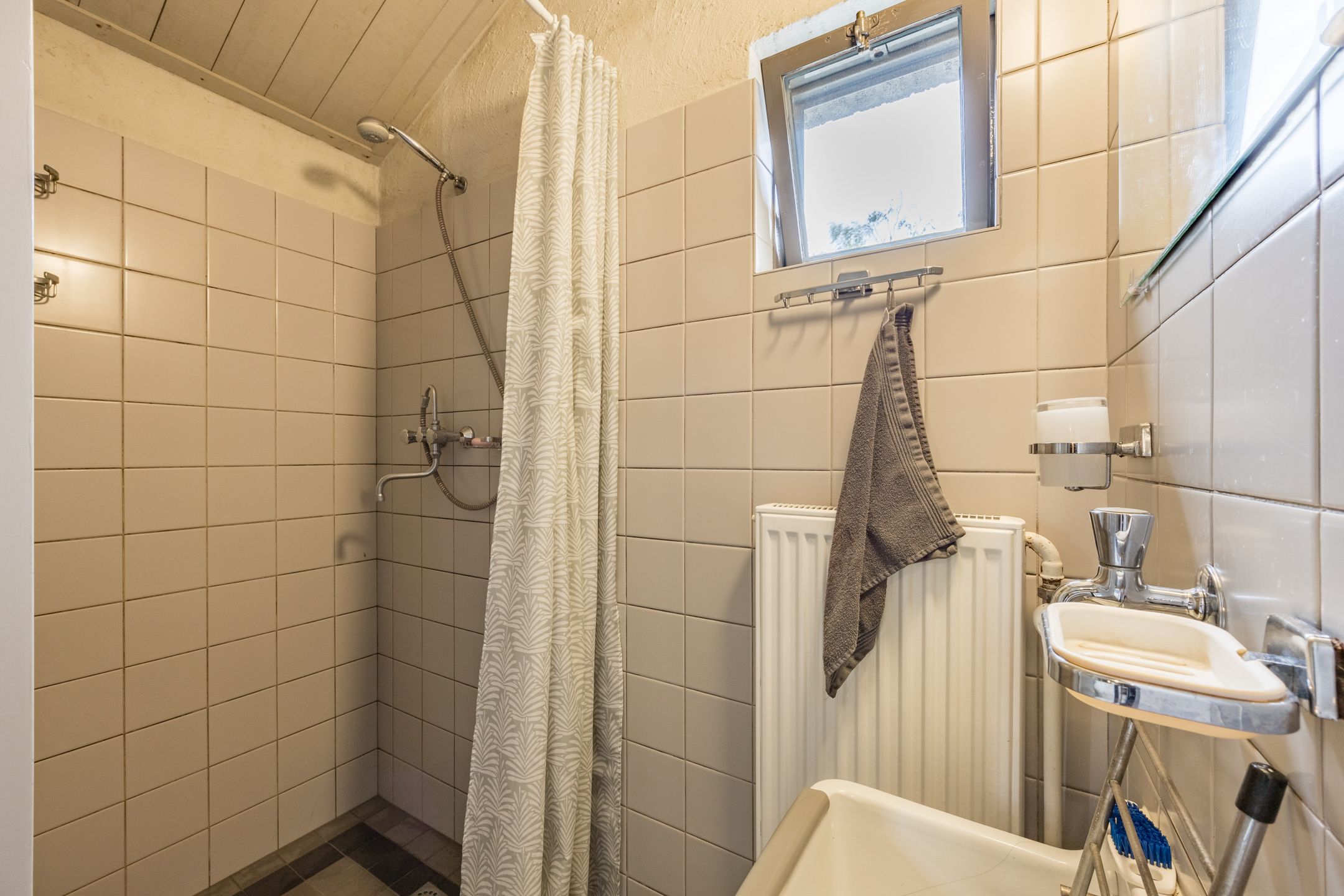 Foto 21 van Laageindsedijk 24-A