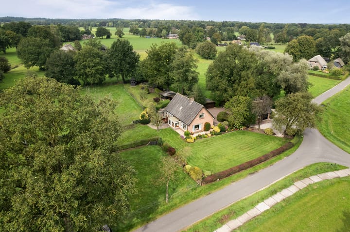 Foto 1 van Papenstraat 9