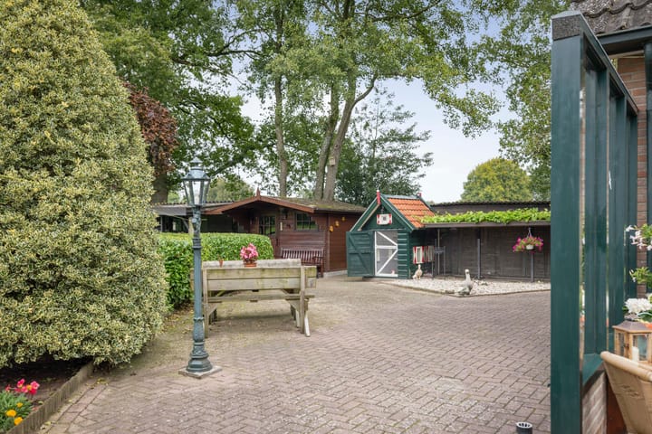 Foto 32 van Papenstraat 9