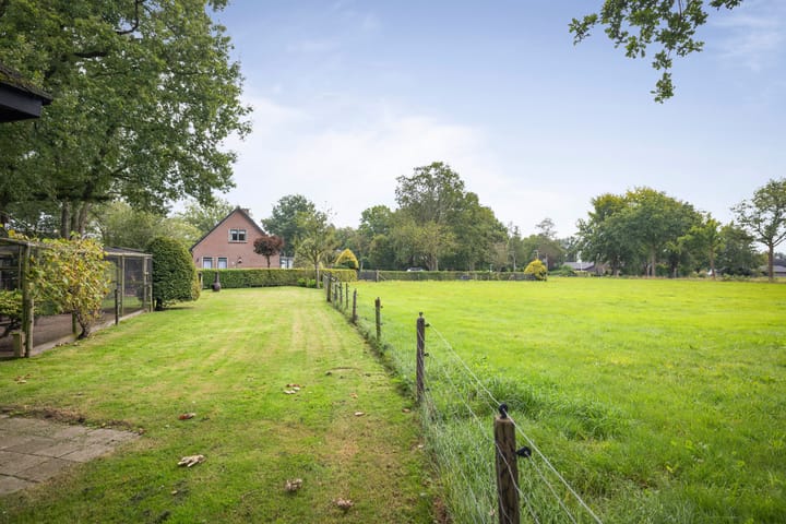 Foto 38 van Papenstraat 9