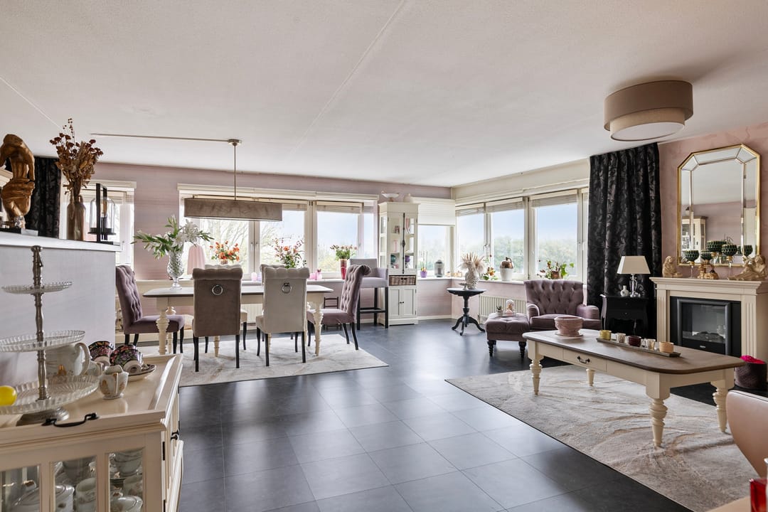 Foto 1 van Lokhorsterland 63