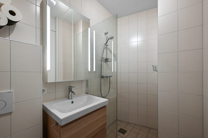 Photo 10 of Grootscheepmakersstraat 1-A8