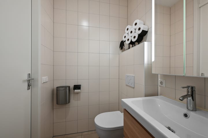 Photo 12 of Grootscheepmakersstraat 1-A8