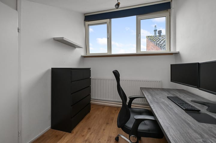 Foto 17 van Fluitekruid 10