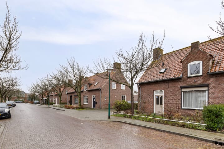 Foto 6 van Oranjestraat 10