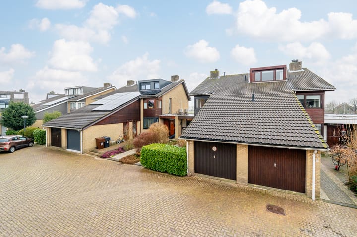 Foto 44 van Alpenroos 12