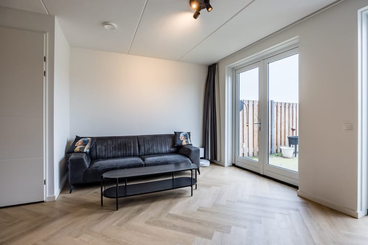 Foto 12 van Akelei 8