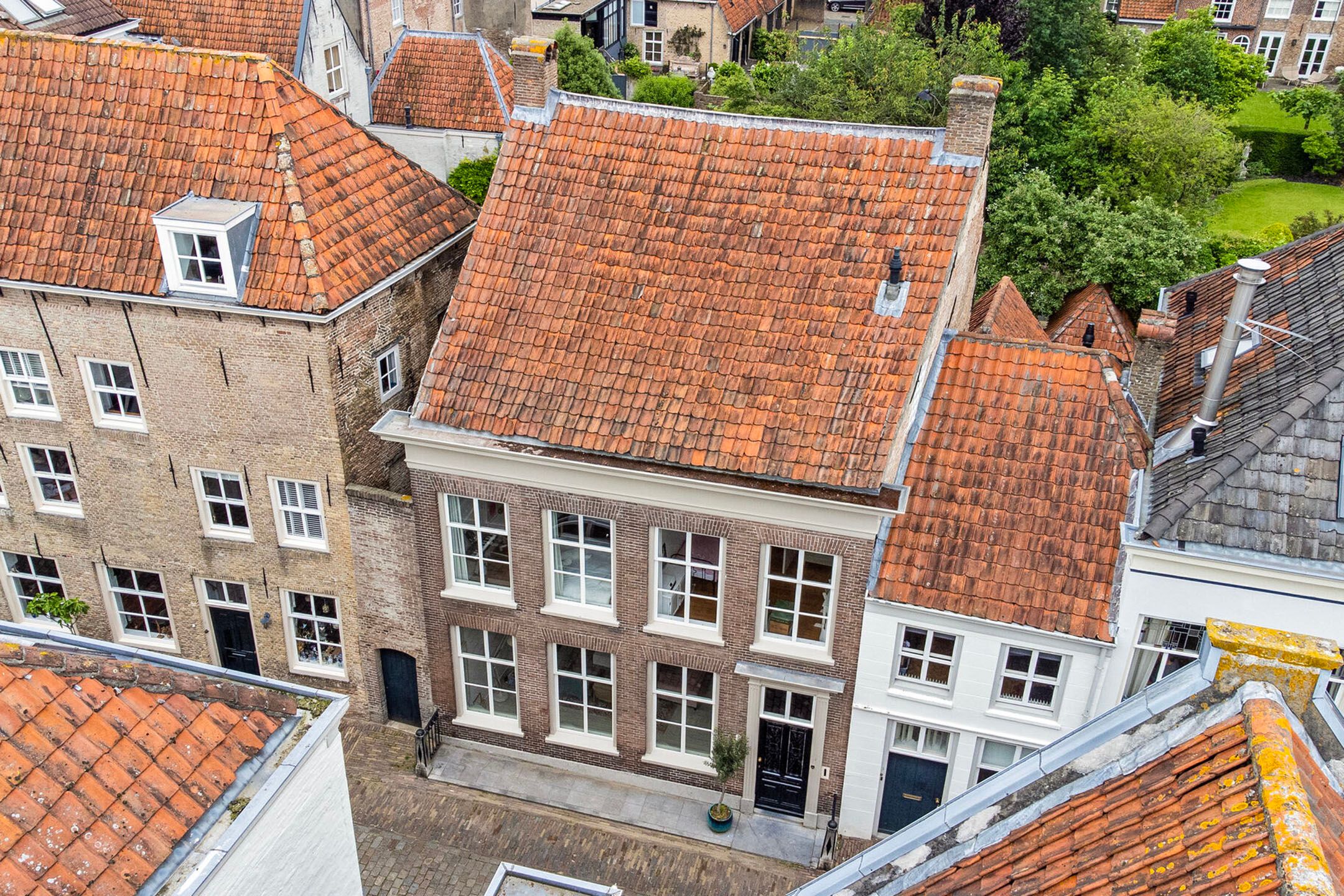 Photo 6 of Nieuwstraat 3