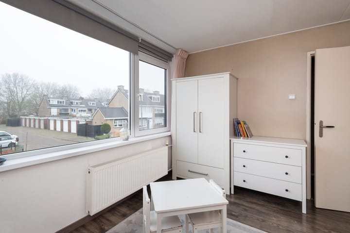 Photo 17 of Begoniastraat 25