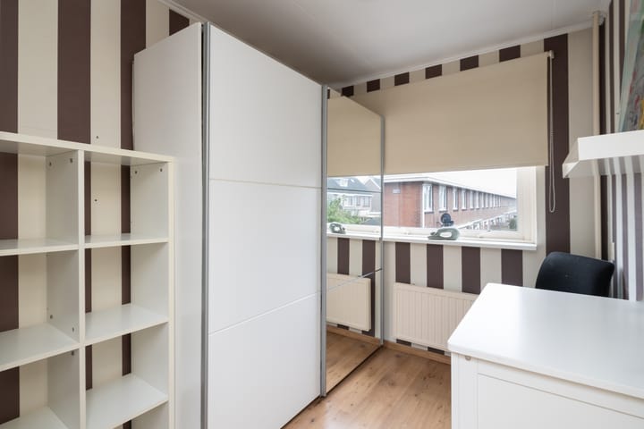 Photo 18 of Begoniastraat 25