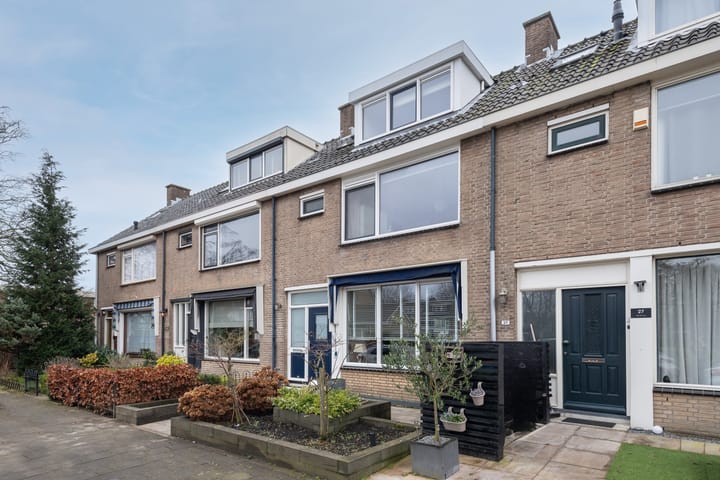 Photo 28 of Begoniastraat 25