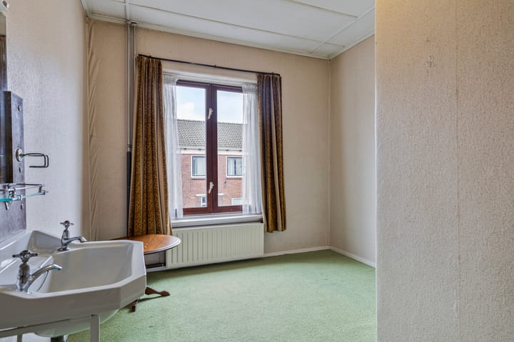 Photo 24 of Oudestraat 16