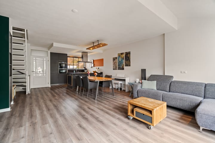 Foto 7 van Pijlkruid 10