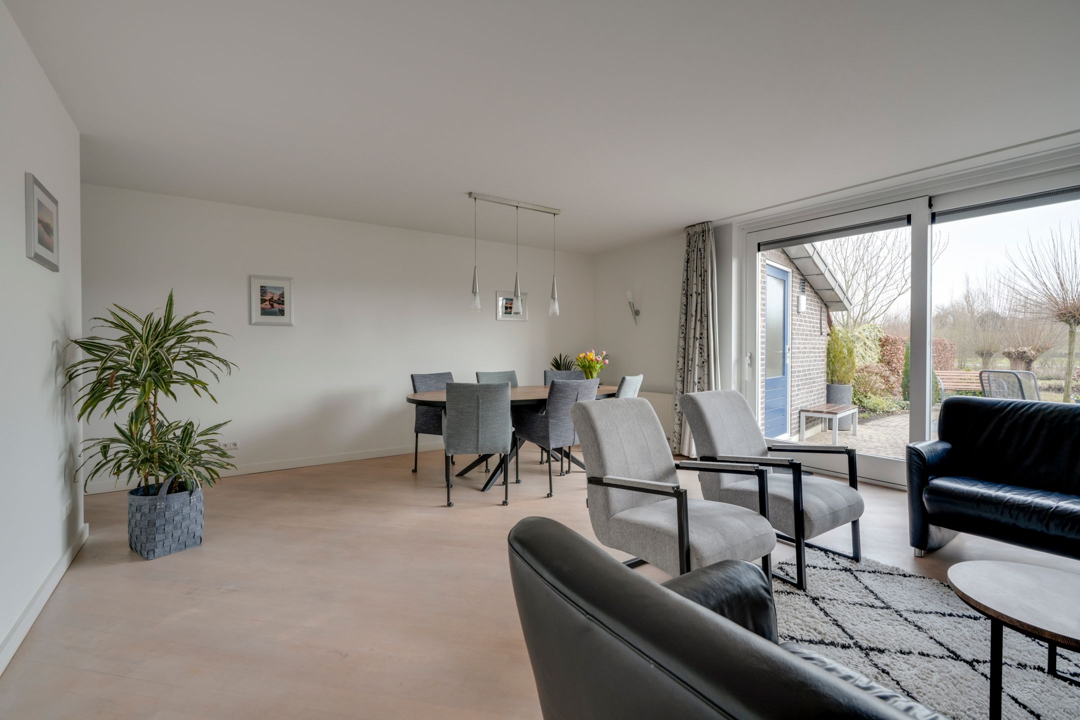 Foto 15 van Helenahoeve 25