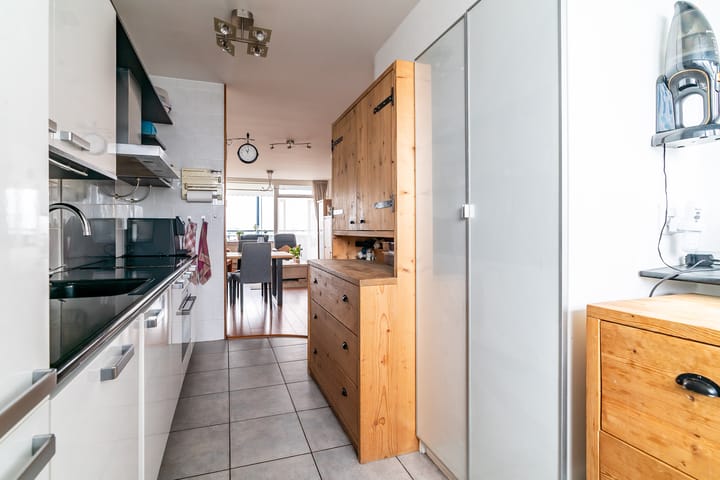 Foto 15 van Menno ter Braaklaan 179