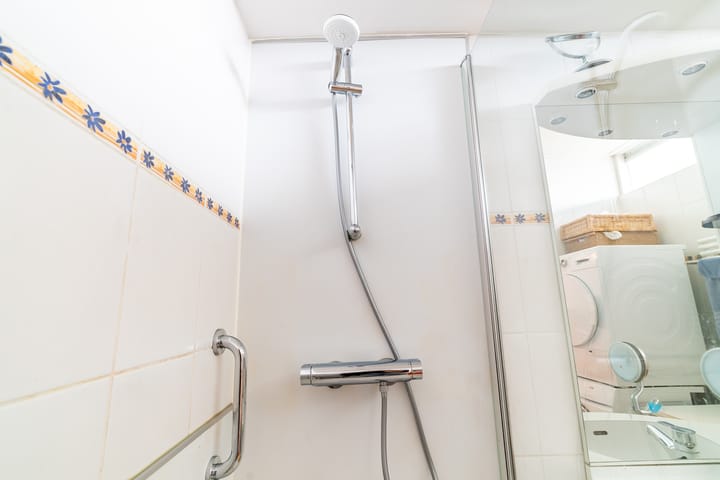 Foto 23 van Menno ter Braaklaan 179