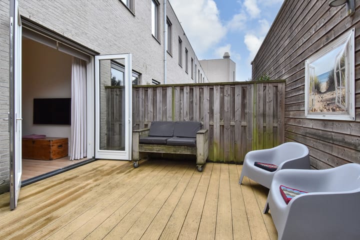 Foto 8 van De Constant Rebecquestraat 27