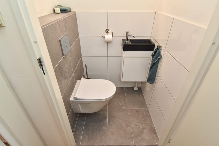 Foto 18 van De Constant Rebecquestraat 27