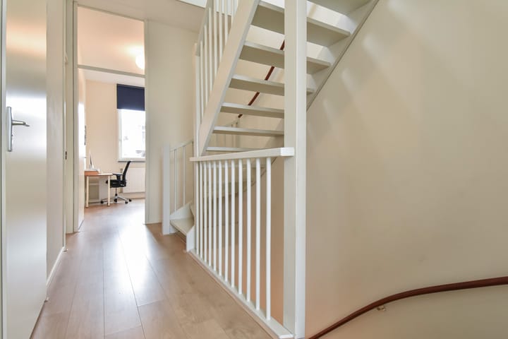 Foto 21 van De Constant Rebecquestraat 27