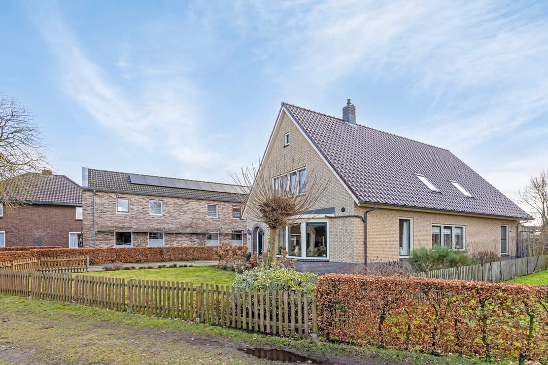 Foto 2 van Mr. Harm Smeengestraat 23