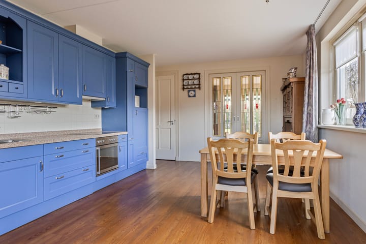 Photo 10 of Mr. Harm Smeengestraat 23