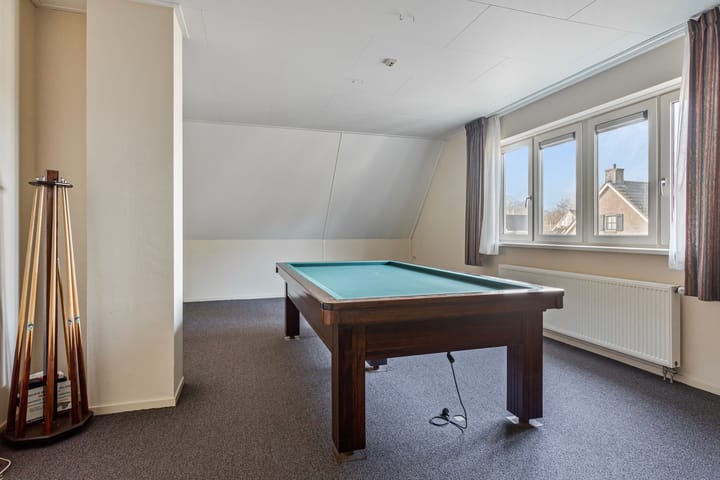 Photo 37 of Mr. Harm Smeengestraat 23