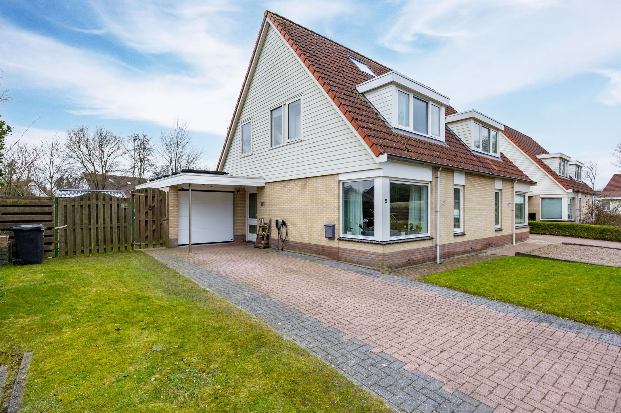 Foto 9 van Westerbuuren 2