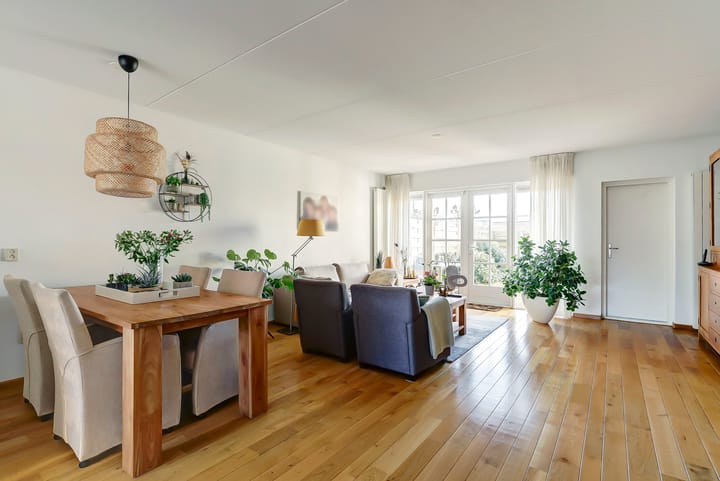 Foto 9 van Corellistraat 10