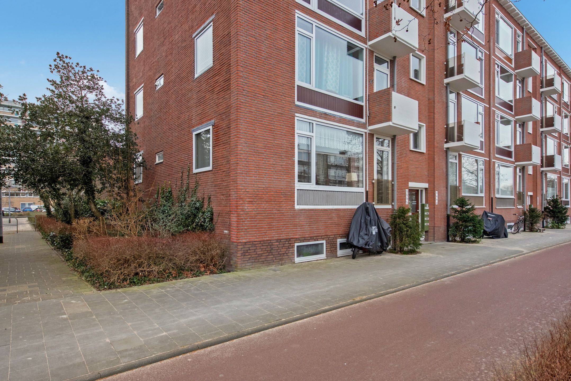 Foto 3 van Monseigneur van Steelaan 156