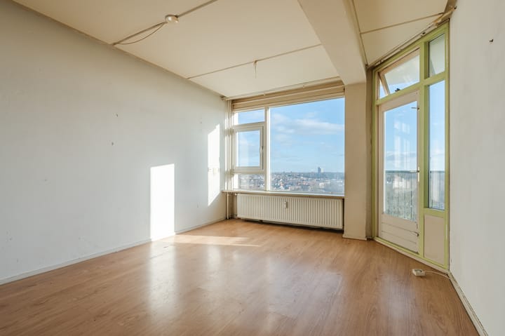 Photo 6 of Van Leeuwenhoekstraat 5-0128