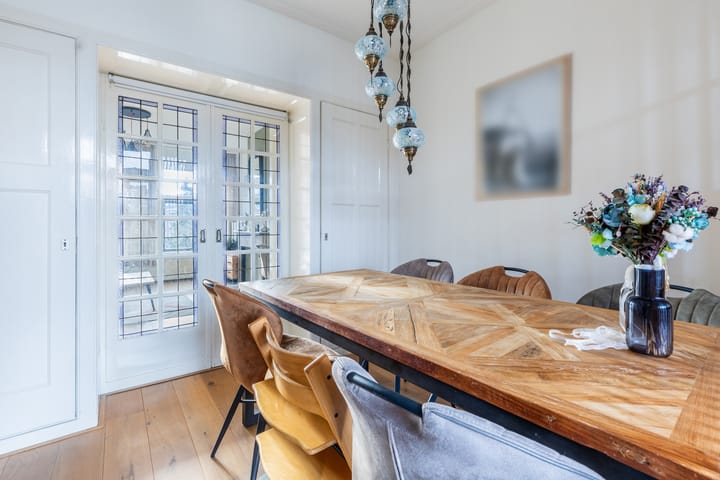 Foto 3 van Paramariboplein 56-2